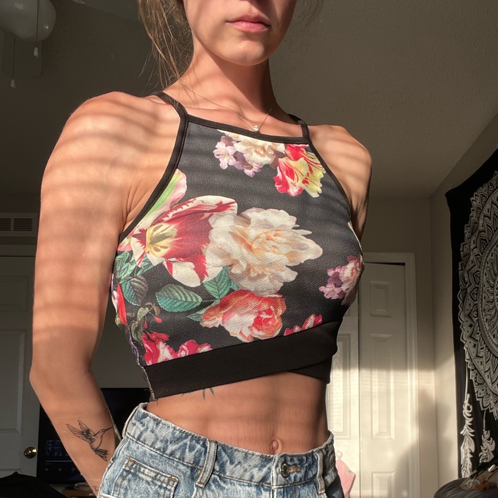 Classy Vibrant Crop Top